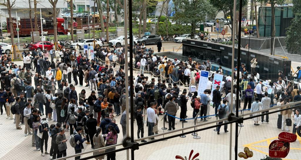 腾讯推出WorkBuddy Claw：小龙虾AI助手引爆全民部署热潮，微信企业微信一键接入